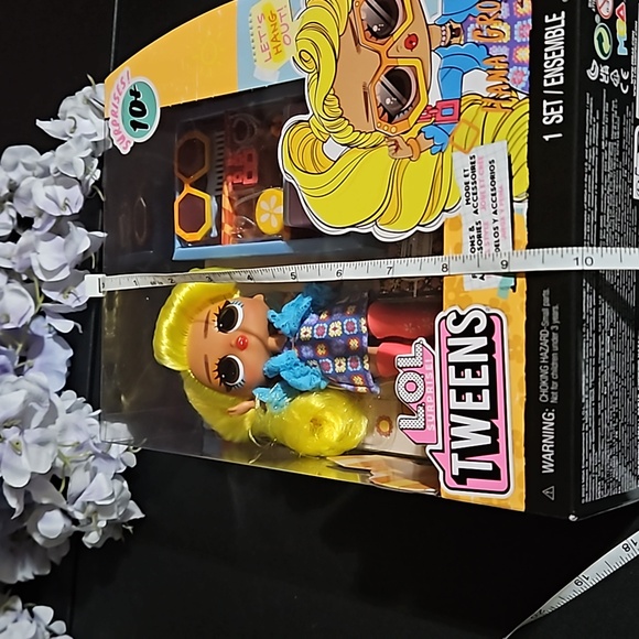 LOL Tweens Hannah Groove Doll Set New in Pkg - Picture 8 of 8